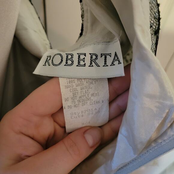 Robert, 4 | 90s Bodycon Lacy Sequences Evening Prom Dress - Picture 6 of 6